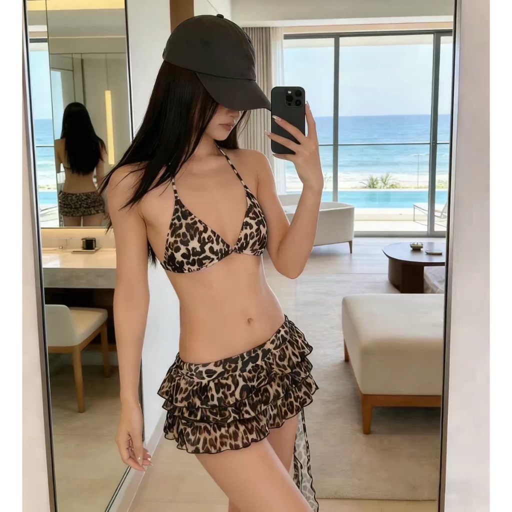 ชุดว่ายน้ำลายเสือ สไตล์ Y2K กระโปรงสั้น บิกินี่ 3 ชิ้น ถ่ายรูปปังมาก ✨ Leopard Swimwear | Ocean Mood ราคา ถูกที่สุด ดีลบีเคเค แกลเลอรีภาพที่ 3