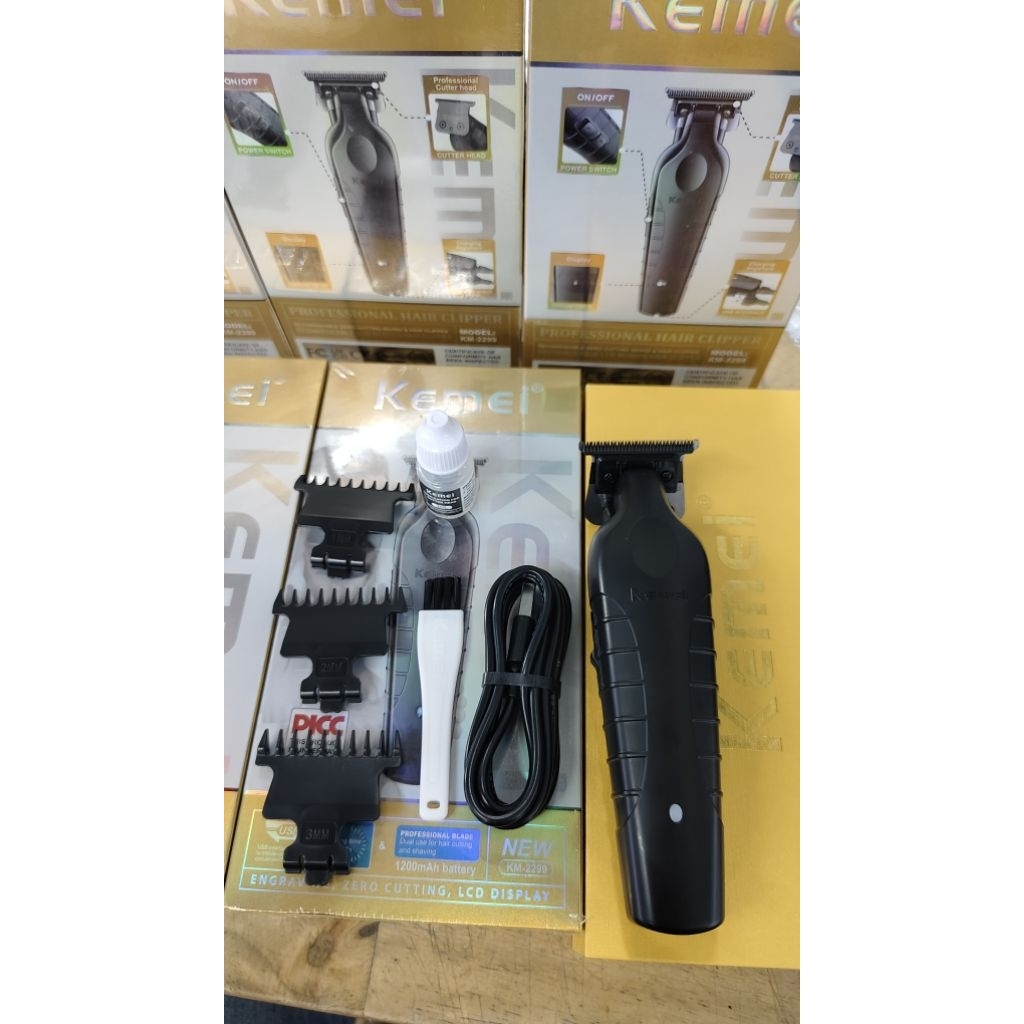 แบตเตอเลี่ยนกันขอบไซส์เล็ก KM 2299เน้นไว้ตัดแต่งหนวดเคราเก็บรายละเอียด