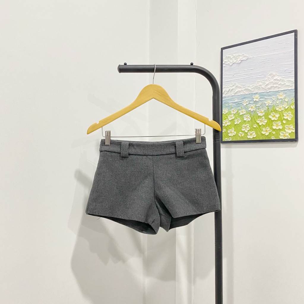 Paloy กางเกงขาสั้นผู้หญิง size XS