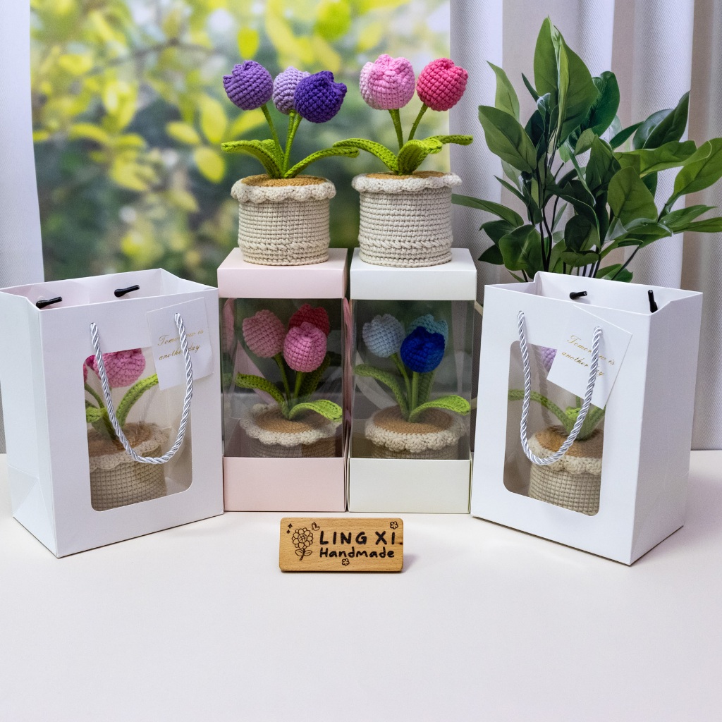 LING XI Handmade ทิวลิปโครเชต์ ของขวัญวันแม่ ให้คุณแม่ และแฟนสาว ของขวัญวันเทศกาล แถมกล่องของขวัญฟรี ส่งจากกรุงเทพ