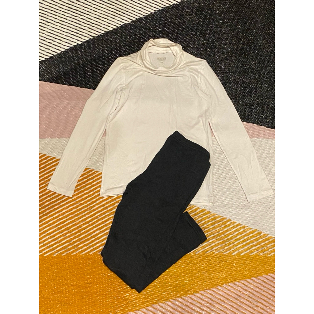 เสื้อยืดแขนยาวเด็ก Heatech  Uniqlo  Size 130  แถมกางเกงขายาว heat-x Size 140