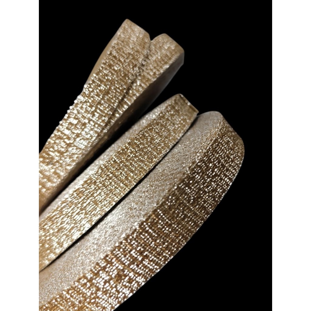 Indian Zari Ribbon ดิ้นอินเดียสีนาคเงา กว้าง 1.5 ซม. ยาว 9 เมตร