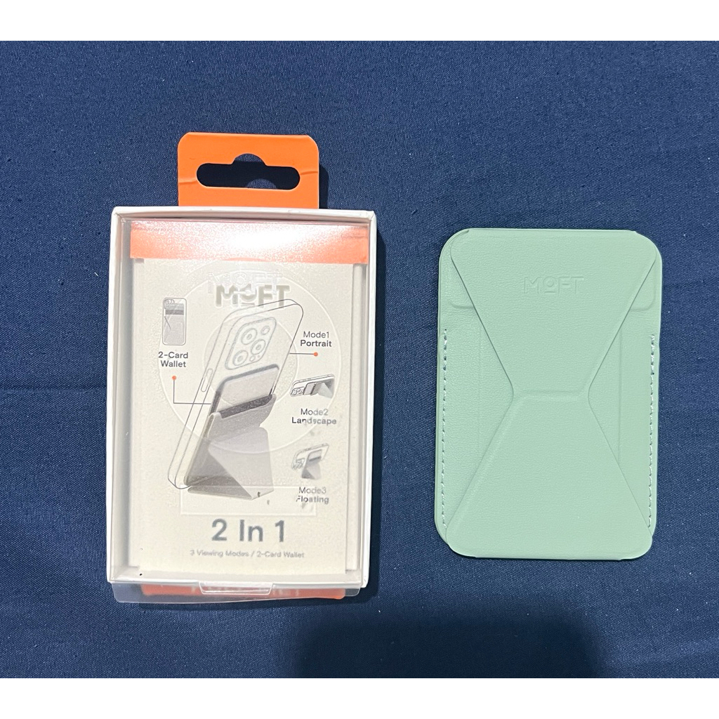 Used-Moft snap phone stand & wallet