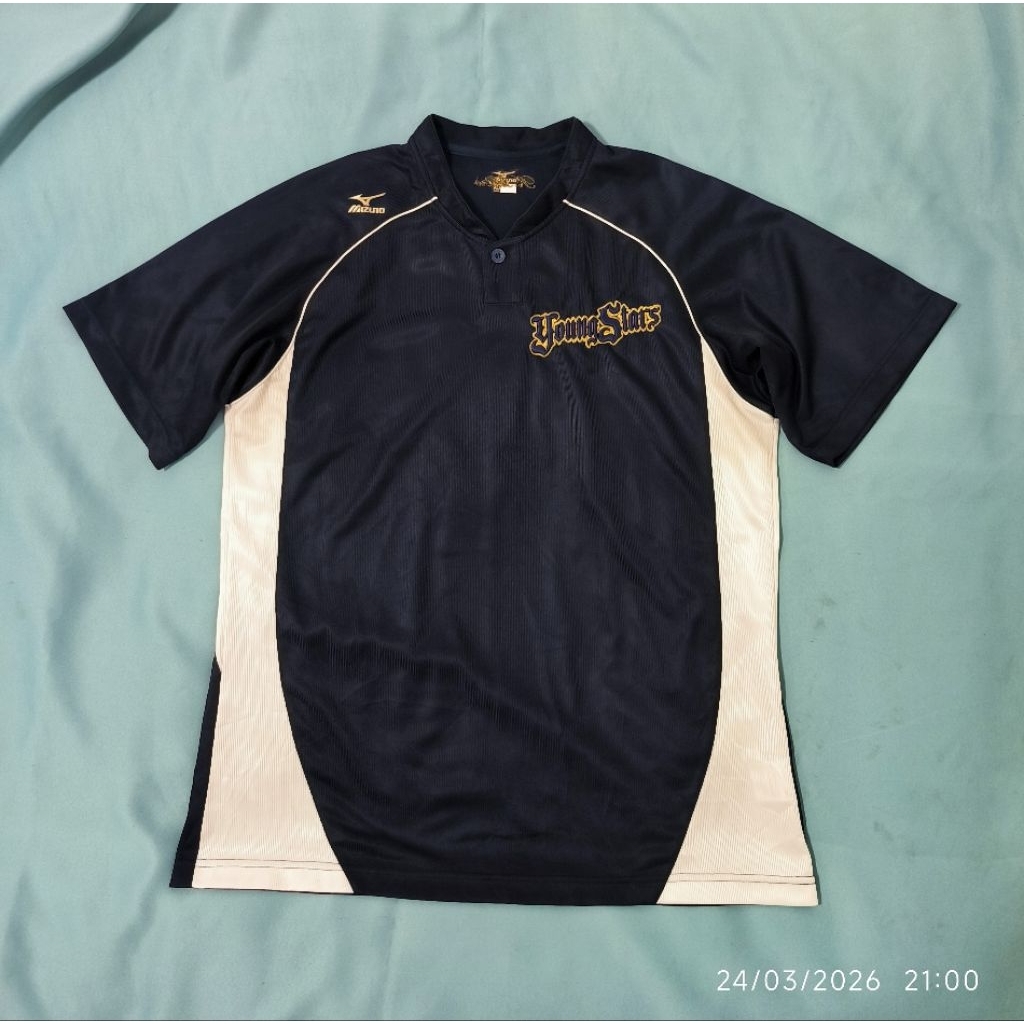 เสื้อกีฬาสอง MIZUNOแท้