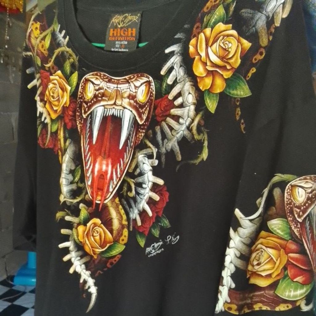 เสื้อยืด มือ 1 งานป้าย