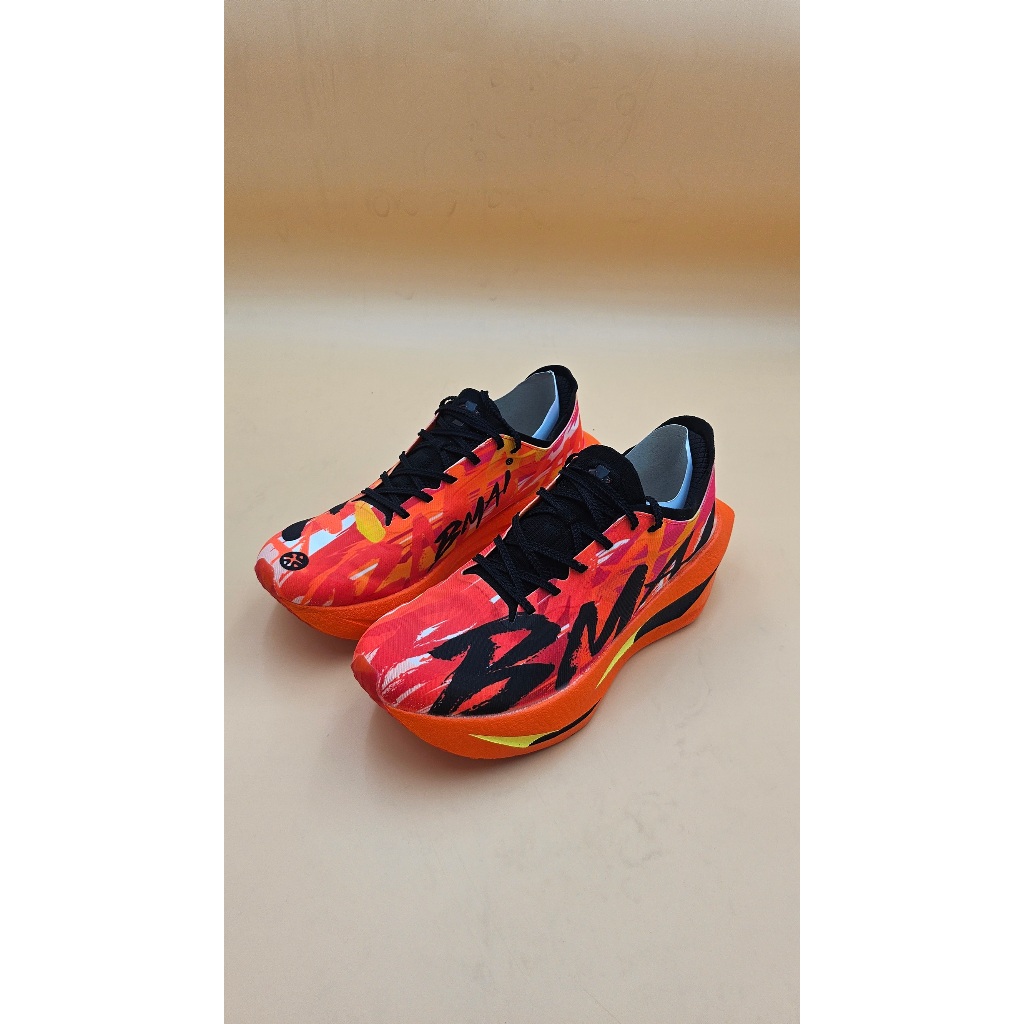 รองเท้าวิ่ง BMAI CARBON FLY2 ใส่ลองวิ่งครั้งเดียว 2 กม