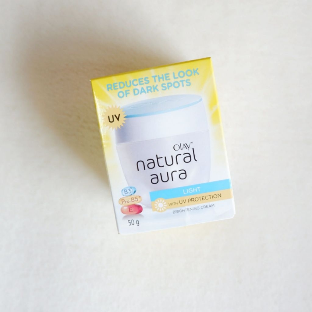(ผลิต 26/04/2023) Olay Natural Aura Light 50 กรัม โอเลย์ เนเจอรัล ออร่า ไลท์