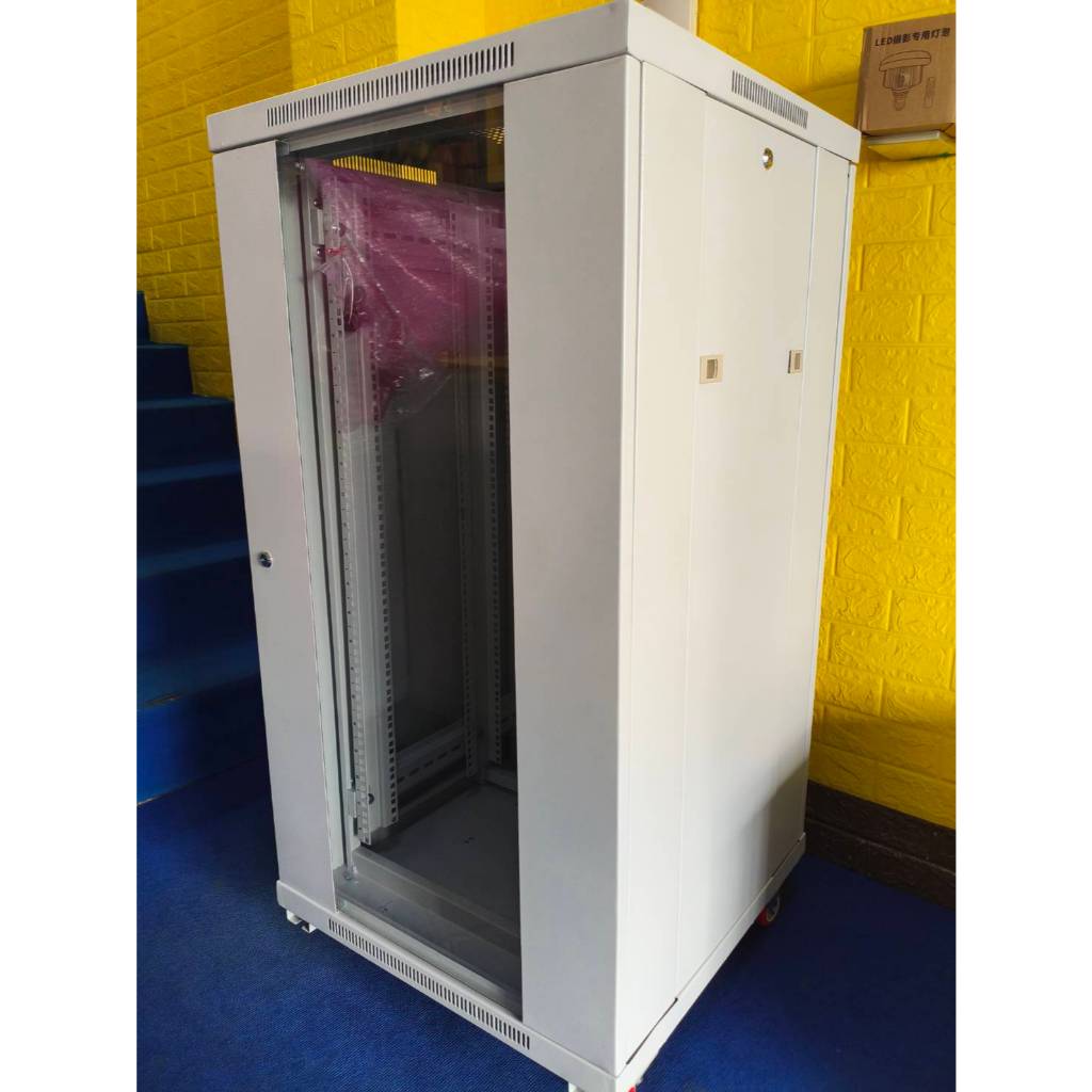 19" RACK CABINET 22U สำหรับติดตั้งอุปกรณ์คอมพิวเตอร์