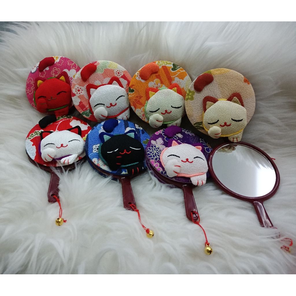 (สินค้าพร้อมจัดส่ง)​กระจกพกพาสไตล์​ญี่ปุ่น​(แบบลายหน้าเป็นแบบคละลาย)​