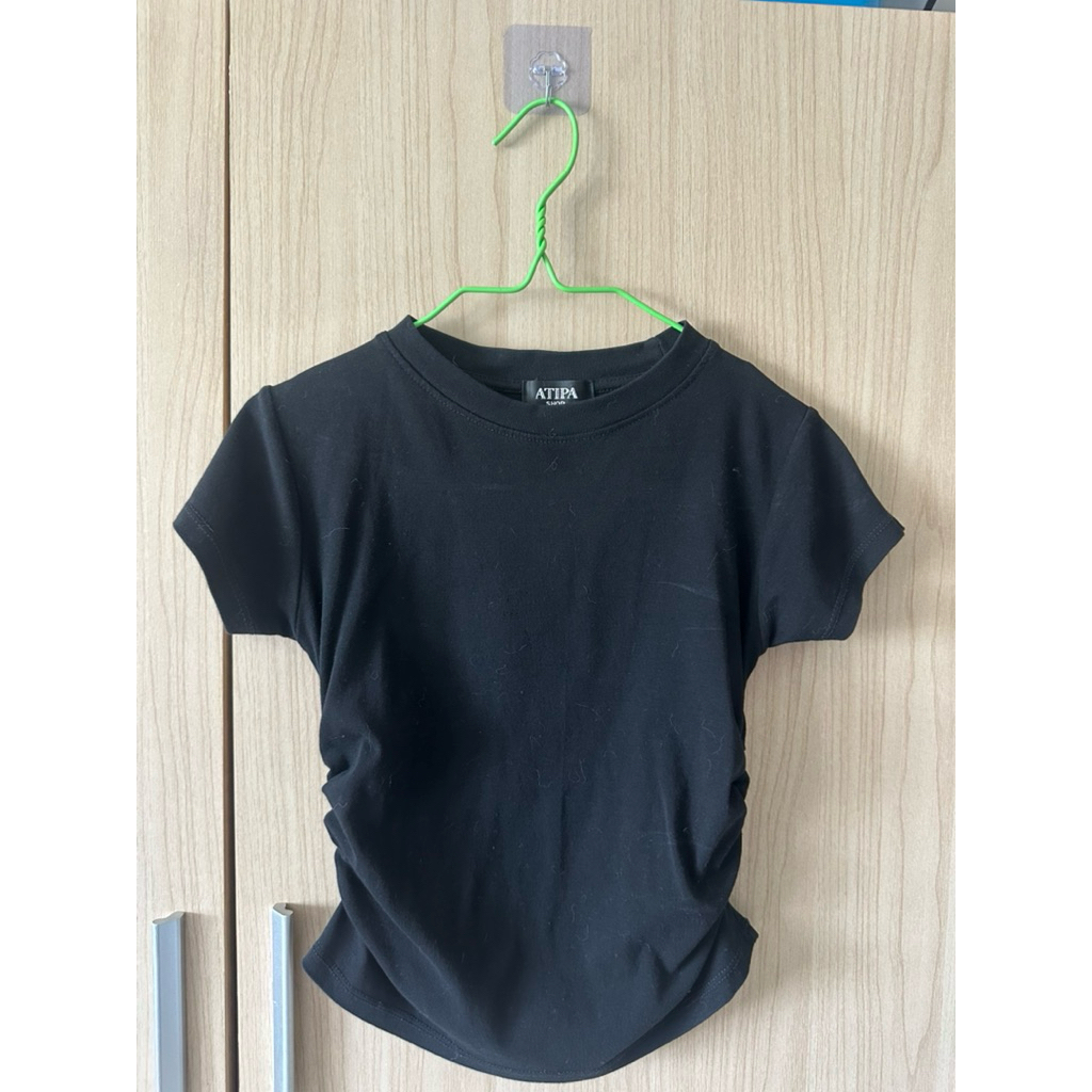 เสื้อยืด Atipa แขนสั้น คอกลม ย้นข้าง