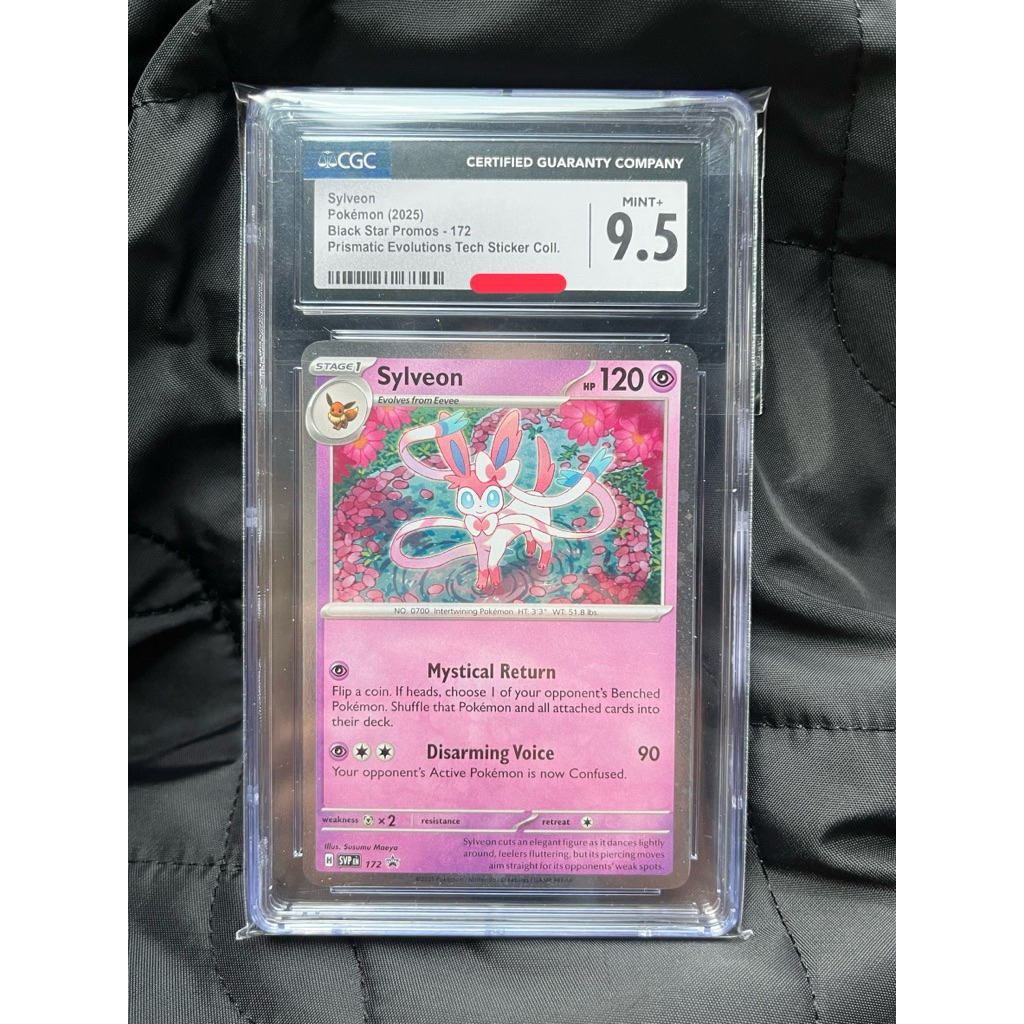 Pokemon grade CGC9.5 Sylyeon
