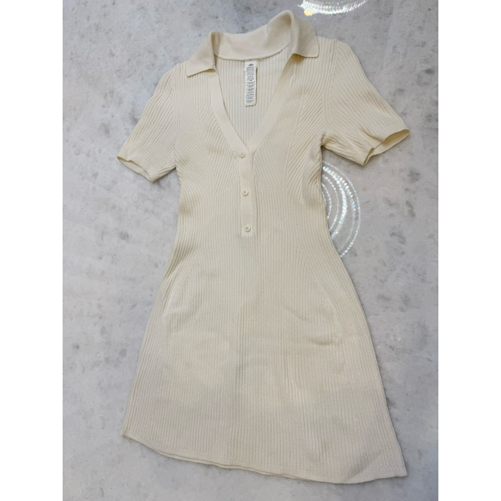 ส่งต่อชุดเดรส alo ของแท้