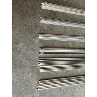 ลวดเชื่อมสเเตนเลส TIG- 308L ขนาด 1 ,1.2 ,1.6 ,2 ,2.4 ,3.2 ,4 mm เเบ่งขาย(100-130 กรัม) ยาวเส้นละ 1 เมตร