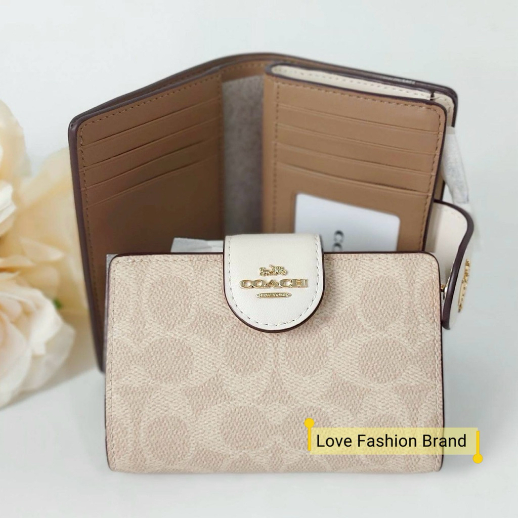 ✨ผ่อน0%-แท้100%✨ กระเป๋าสตางค์กระดุม CW786 👛 MEDIUM CORNER ZIP WALLET