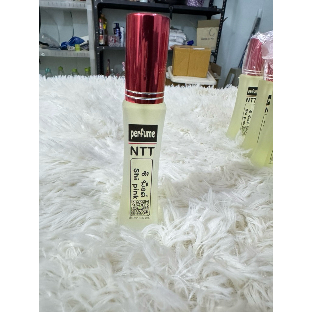 น้ำหอมกลิ่น  ชิพิงค์ ชมพู shipink ขวดใหญ่ปริมาณ30ml. สูตรเข้มข้นติดทนนาน