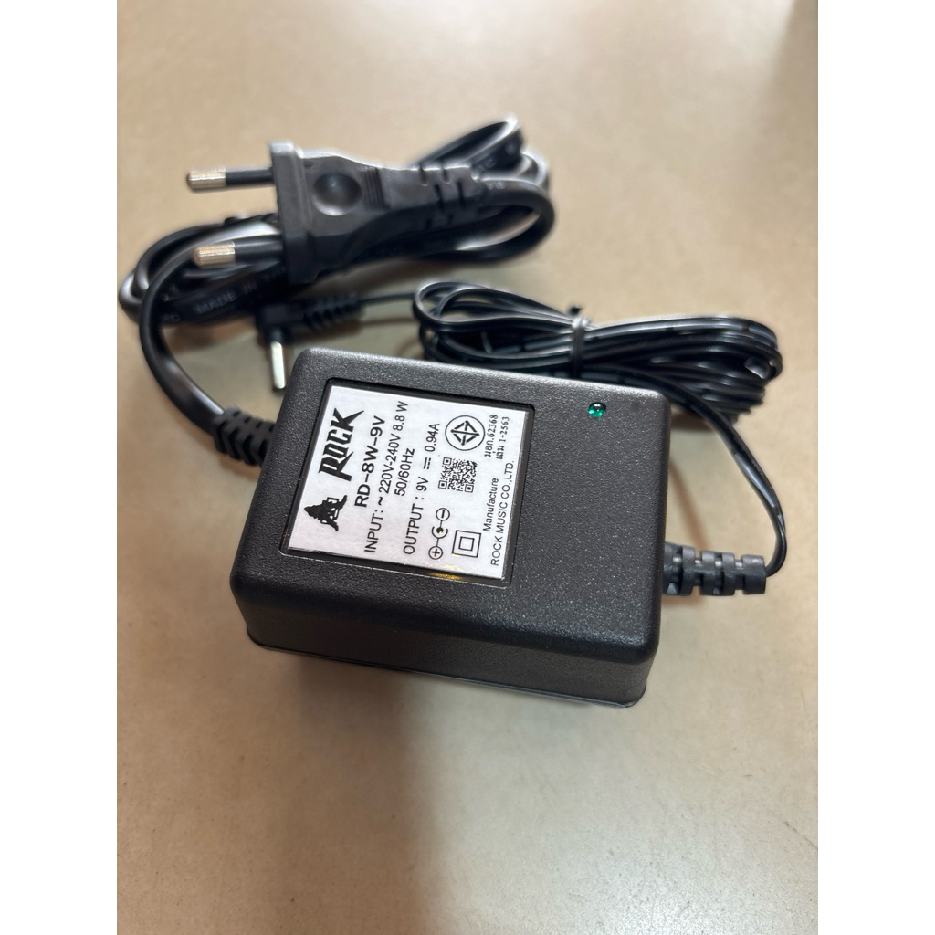 อแดปเตอร์ 9V  สำหรับเอฟเฟค