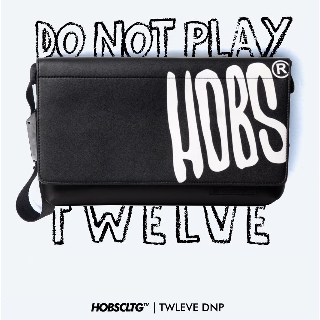 (ส่งฟรี) กระเป๋า Hobs ของแท้ รุ่น Do not play Twelve  12 นิ้ว สะพายข้าง