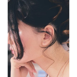 Julys - pretty-pretty earrings
