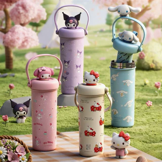 แก้วน้ำเก็บความเย็นลายการ์ตูน Sanrio พร้อมจุกปิดน้ำน่ารักสุดๆ ขนาด 700 ml สแตนเลส316 มียางรองก้นแก้ว มีหูหิ้วแก้วในตัว