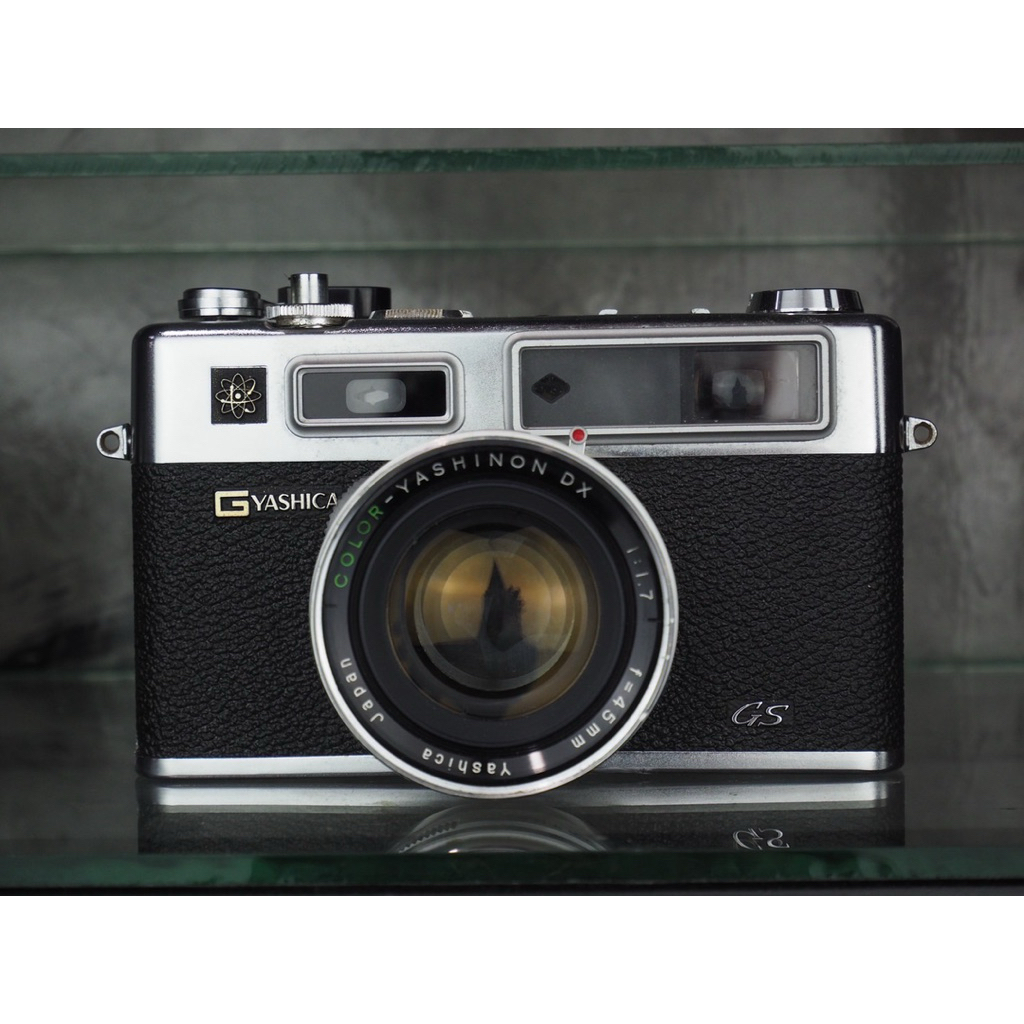 Yashica Electro 35 GS