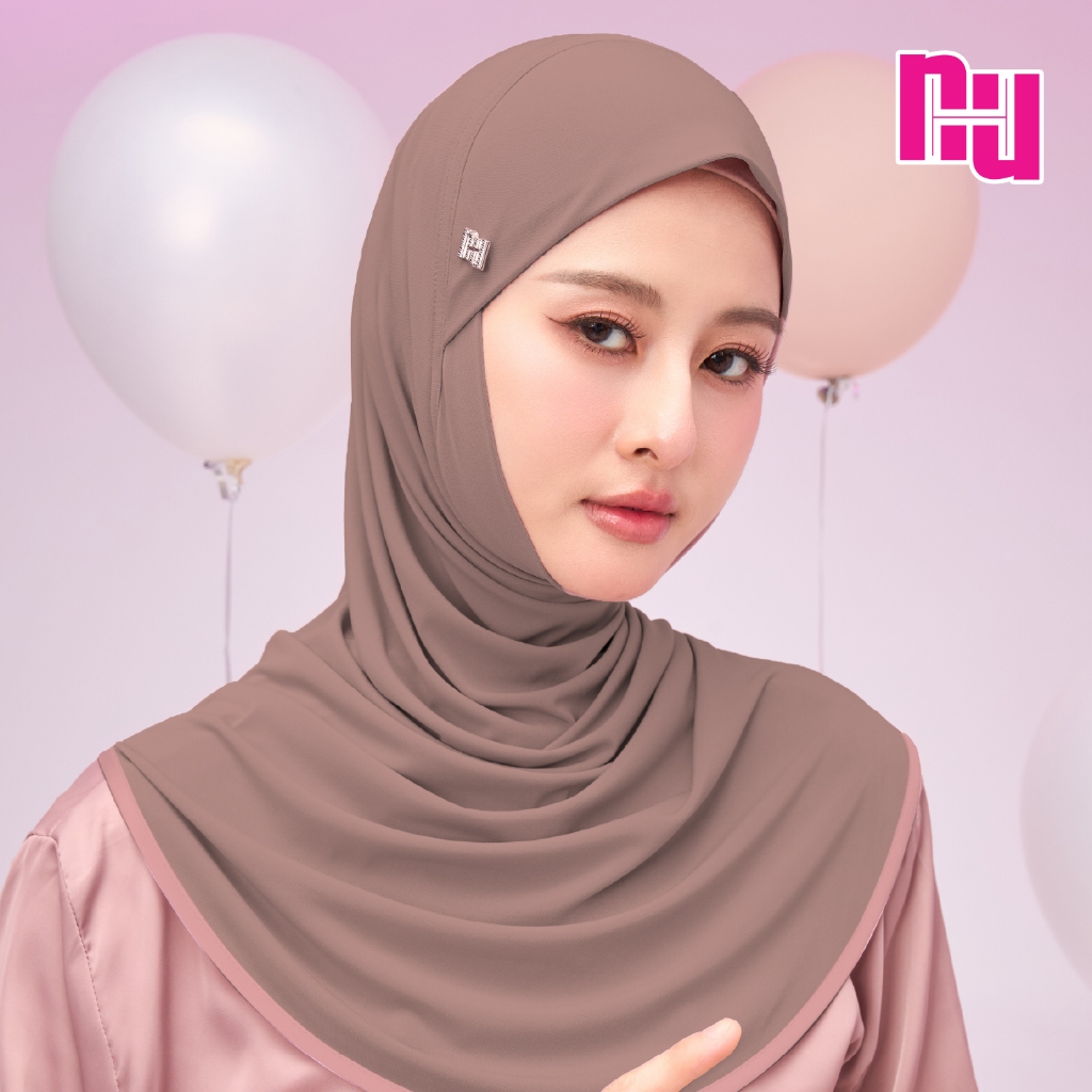 NUH CLASSIC ผ้าคลุมสวมสำเร็จ – ทรงตาลากง (ปิดคาง)