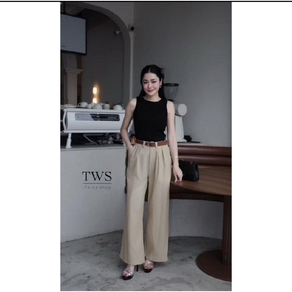 TW676-XL เซตเสื้อกล้ามดำ กางเกงขายาวครีม ป้าย Twinshop sz.XL
