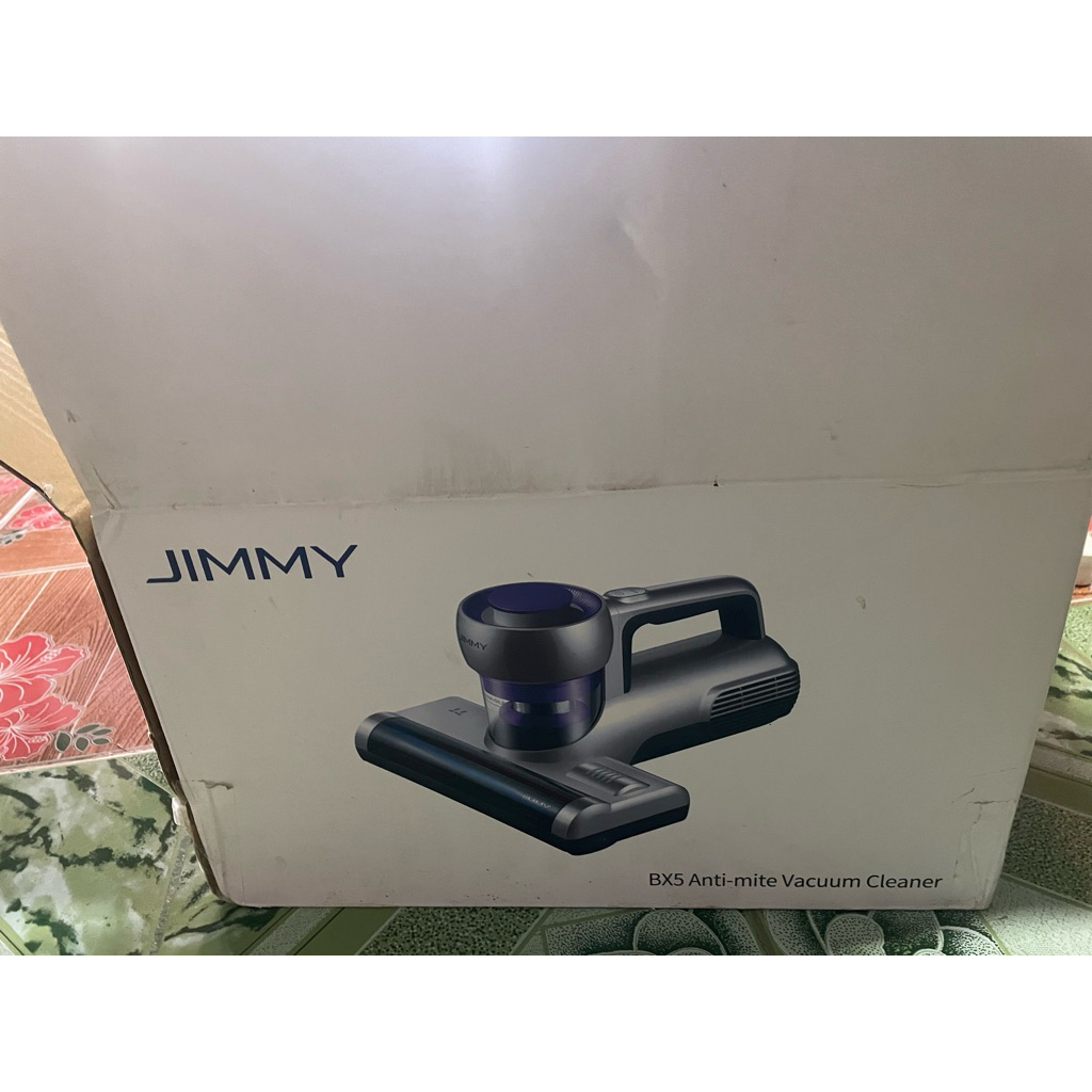 เครื่องดูดไรฝุ่น JIMMY BX5
