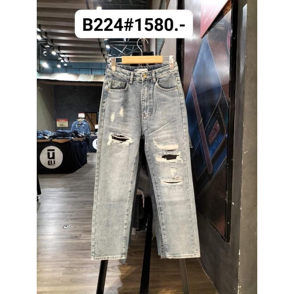 กางเกงยีนส์งานป้าย Niyom jeans (นิยมยีนส์) ไซส์ m มือ2 สภาพใหม่