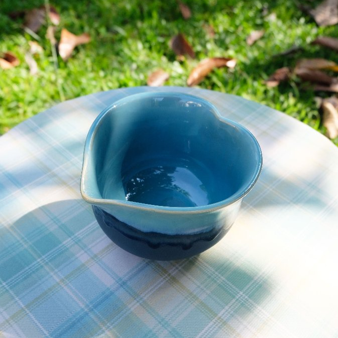 Kokoro Chawan ถ้วยชงมัทฉะทรงหัวใจ น่ารักและสง่างาม จาก Araya Clay & Craft