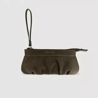 Caseharden Gyoza Wallet กระเป๋าสตางค์ทรงเกี๊ยว หนังกลับ พร้อมสายคล้องข้อมือ