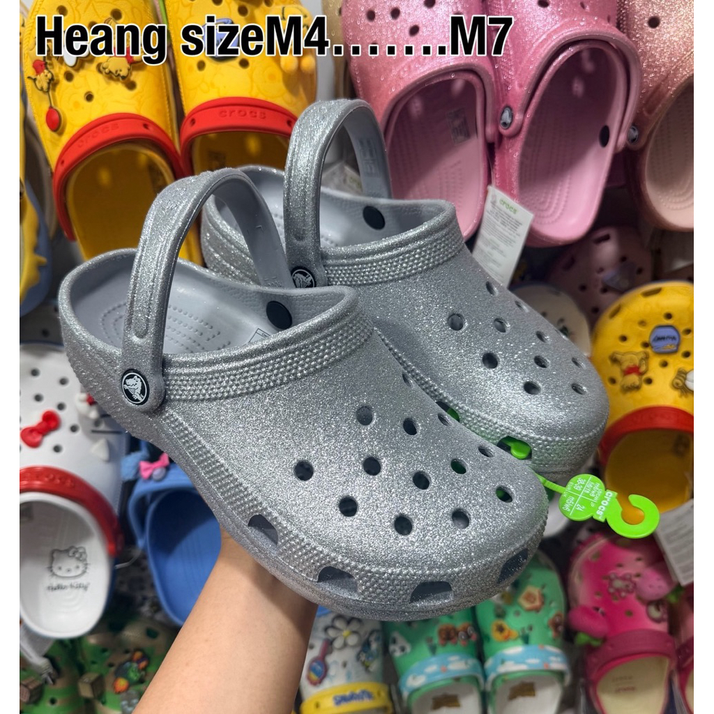 รองเท้า รุ่นกากเพชรของผู้หญิงและของเด็กรุ่นขายดีนิ่มเบาใส่สบาย