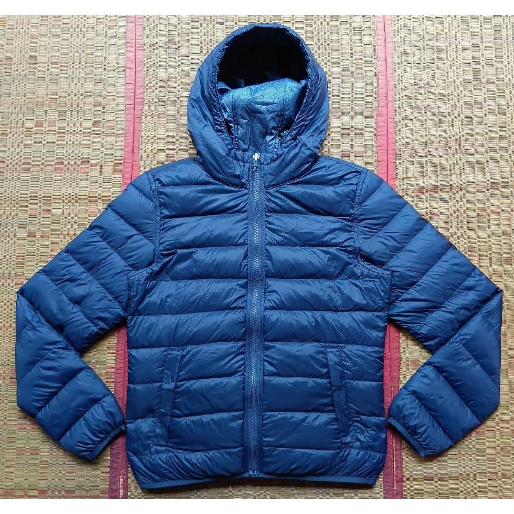 เสื้อกันหนาว Giordano