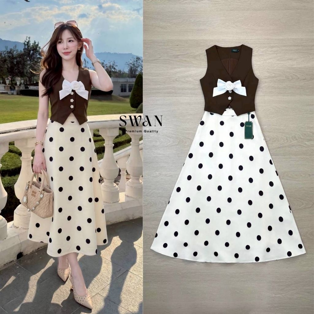 Swan Set 3 ชิ้น เสื้อ + กระโปรง + โบว์เข็มกลัด  เสื้อทรงกั๊กคอวีสีน้ำตาลเข้ารูปแมตช์กับกระโปรงทรงเอไลน์ยาว