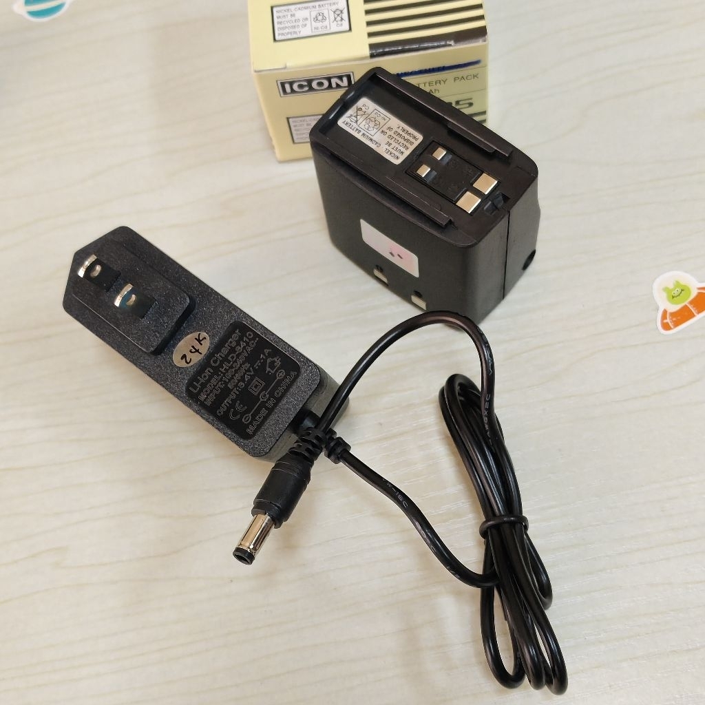 #2GXแบตเตอรี่ลิเธียมแบตมีรูพร้อมอะแดปเตอร์ICOM 2GXAT