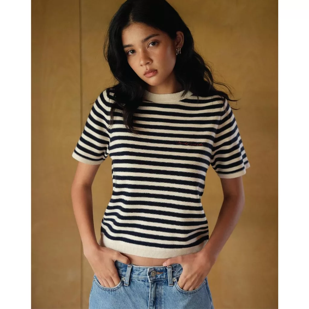 knitCircle - Basic KNIT TEE (9 สี) เสื้อยืดไหมพรม ปักตัวอักษร knitCircle เนื้อผ้านุ่ม เนียนผิว ใส่สบาย