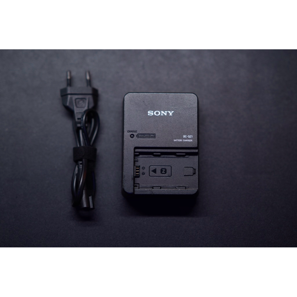 ที่ชาร์จ Sony BC-QZ1 แท้ สำหรับแบต FZ100