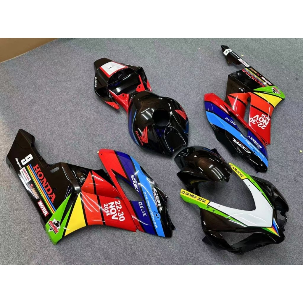 ชุดแฟริ่ง Honda CBR1000RR ปี2004-2005 ชุดสีรถ CBR 1000ปี2005รับทำชุดแฟริ่งรถบิ๊กไบค์ แฟริ่งรถบิ๊กไบค