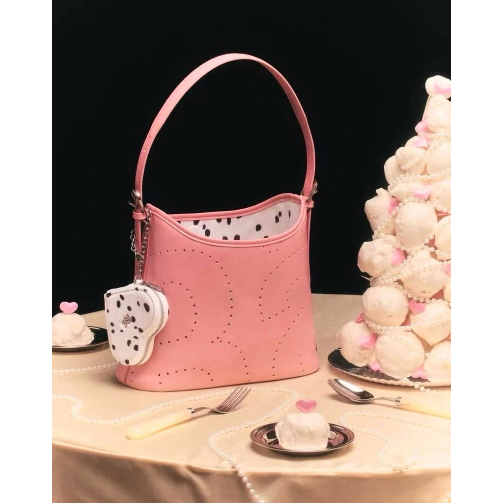Rally Loop Bagคอลเลคชั่น Valentine’s Limitedi มือ2 99.99%