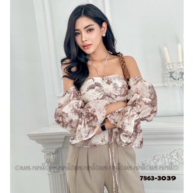 พร้อมส่ง เติม S-XL RM 7863 ชุดเซตผู้หญิง เสื้อปาดไหล่คล้องคอ+ขายาว โทนสีน้ำตาลครีมเข้ม สวยมาก