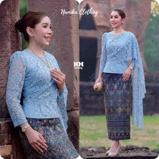 เสื้อลูกไม้ แต่งสไบ คอกลม แขนยาว งานเข้ารูปเข้าทรงสวย ใส่ออกงาน ไปวัด ทำบูย สวยมาก