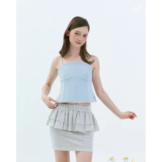 BELLA-ROSE TOP (เฉพาะเสื้อ) สายเดี่ยวดีเทลเว้าโค้งด้านบน แต่งขอบชายลูกไม้เล็กๆ เพิ่มความน่ารักแบบไม่เยอะ