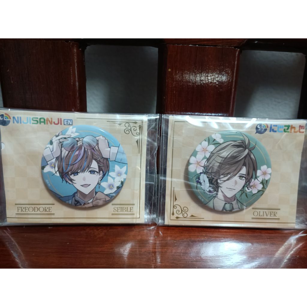 มือ1!!! แบ่งขาย NIJISANJI / NIJISANJI EN SEIBLE OLIVER เข็มกลัด BY THE BEAT