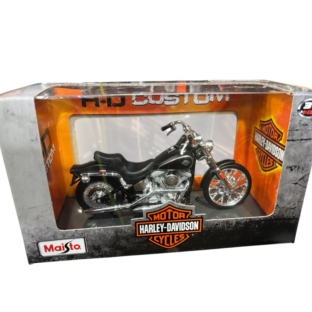 โมเดลรถมอเตอร์ไซค์ Harley-Davidson FXST Softail (ปี1984)สเกล1:18 รายละเอียดสวยสมจริงเป็นงานโมเดลตั้งโชว์ได้🇹🇭