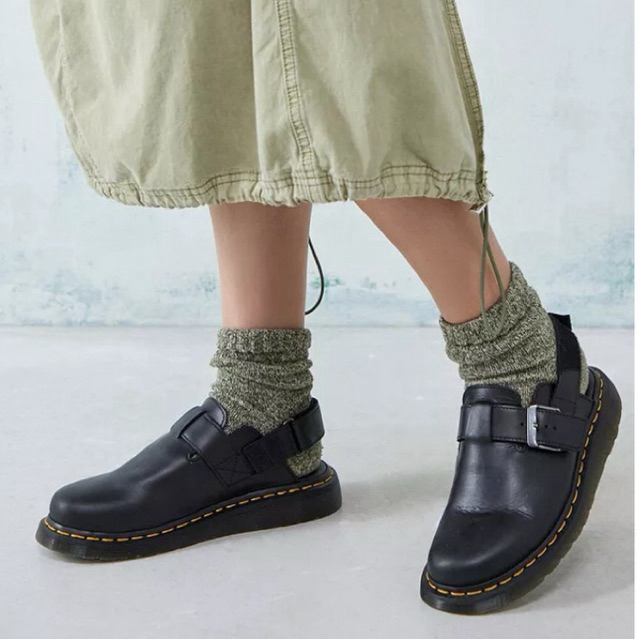 Dr.Martens รองเท้ามือสองของแท้ ไม่มีกล่อง sz.39