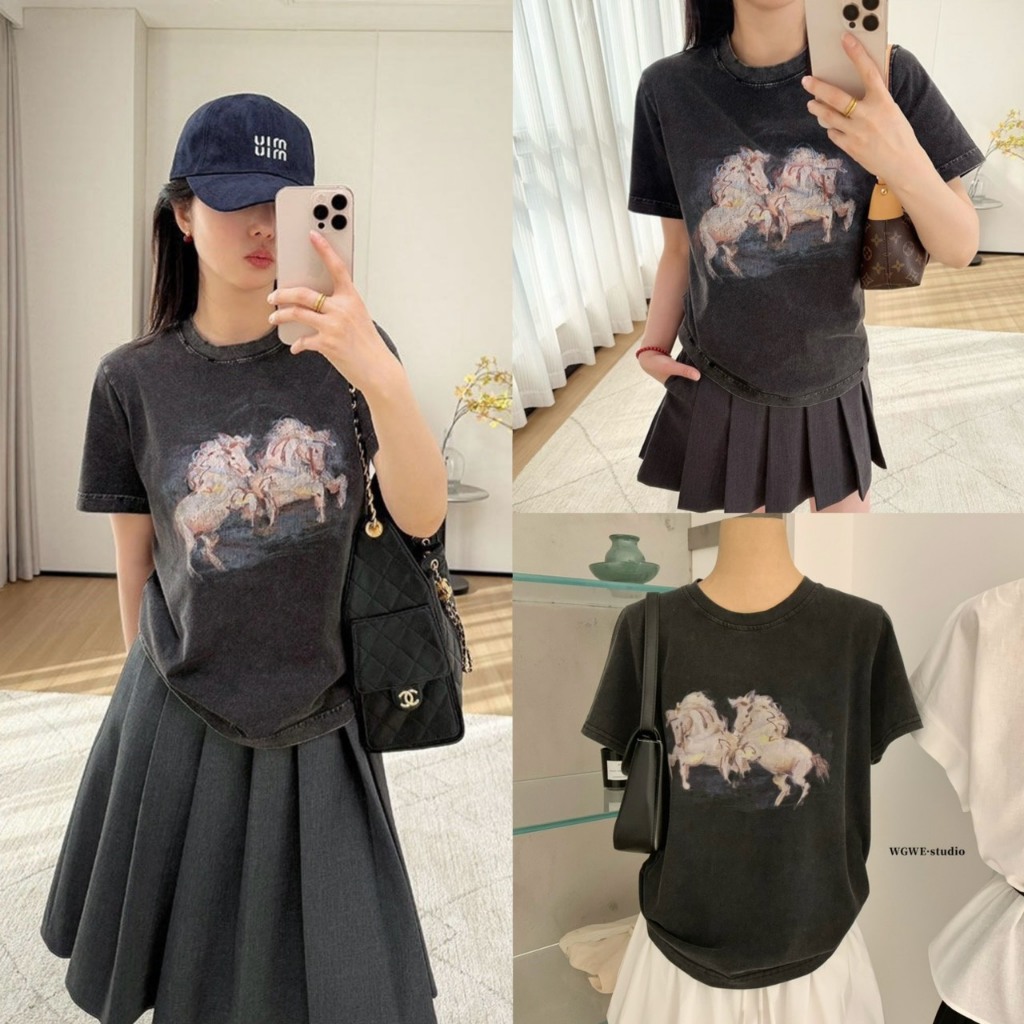 (พร้อมส่ง) เสื้อยืดคอกลมแขนสั้นผ้าฟอก สกรีนลายช่วงอกรุ่น 9343 TAG WG.WE 🇰🇷