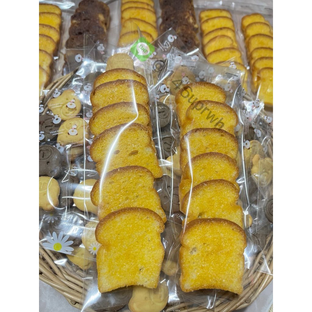ขนมปังกรอบ 1 ห่อ (6 แผ่น) ปังกะโหลก อบกรอบ หอม มัน อร่อย สดใหม่ทุกวัน ไม่ค้างสต๊อก