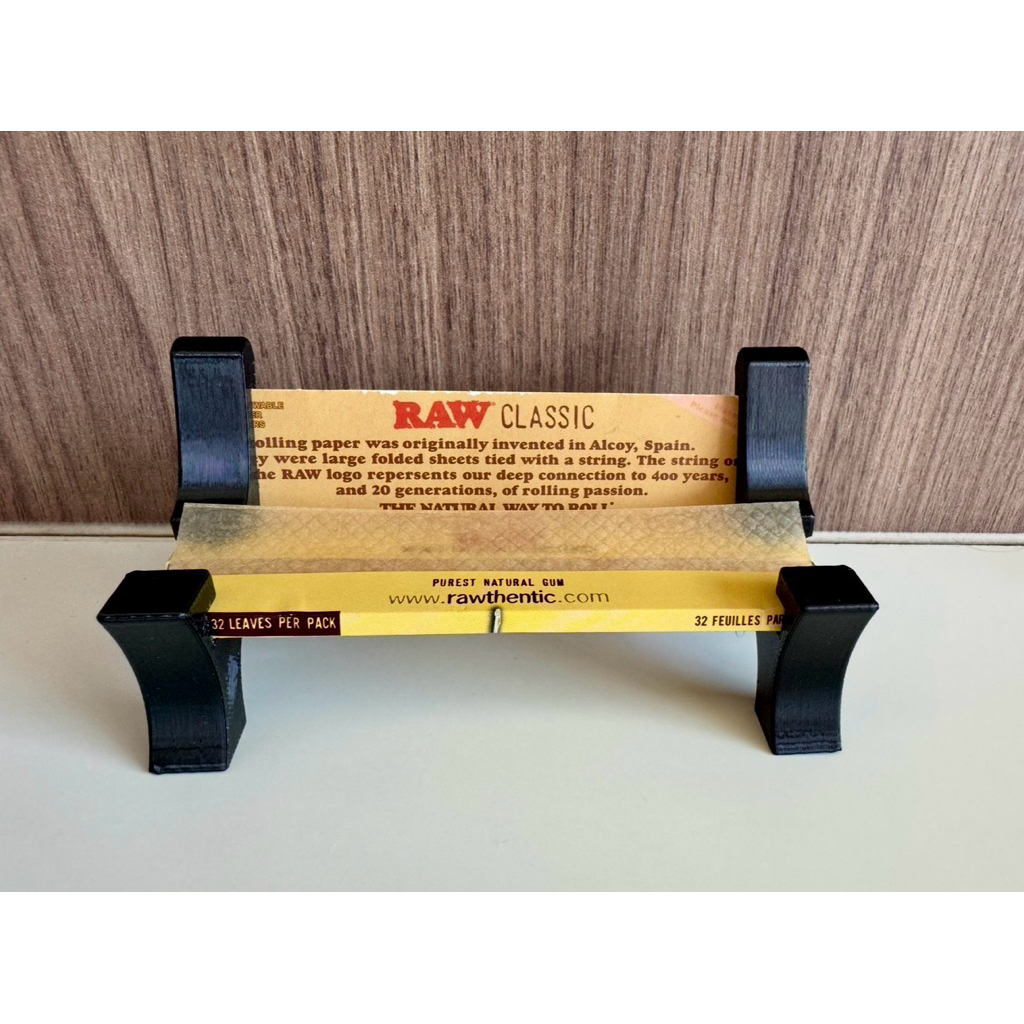 Bench Stand for paper booklets