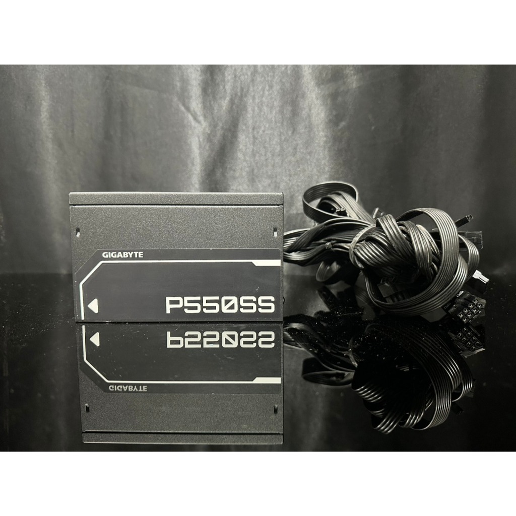 เพาเวอร์ซัพพลาย(power supply) GIGABYTE P550SS  (550w 80+ SILVER)