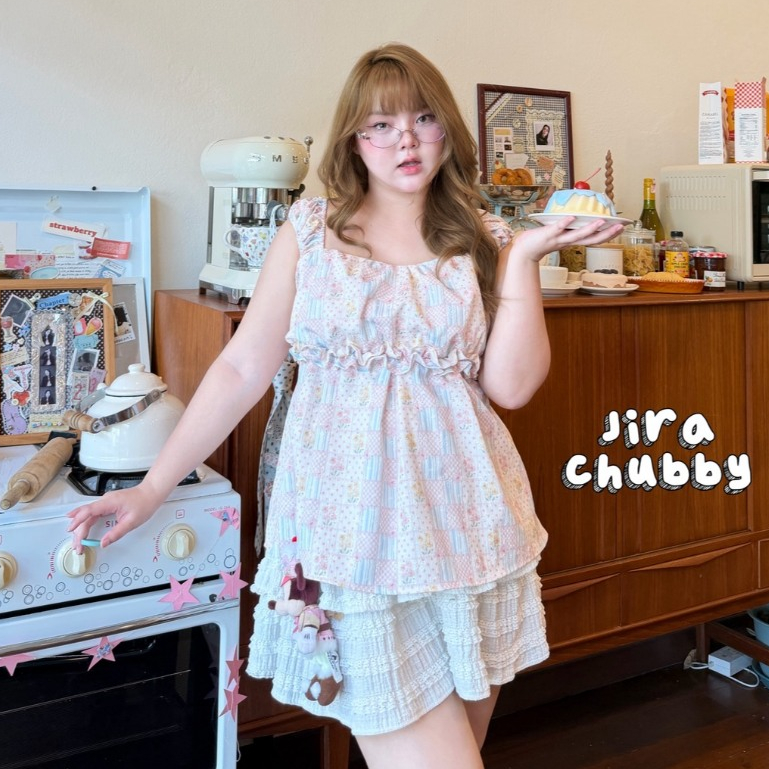Puff Sleeve Cami (อก38-50นิ้ว)เสื้อสายเดี่ยวแขนตุ๊กตา ลายสก็อตพิมพ์ลายดอกไม้เล็กๆ เสื้อสาวอวบ [JR]