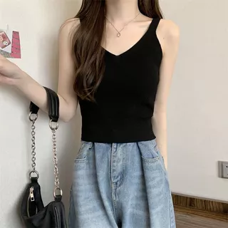 พร้อมส่งในไทย** เสื้อไหมพรมสายเดี่ยว สีพื้นสีสุภาพ ใส่ลำลองได้ Y327